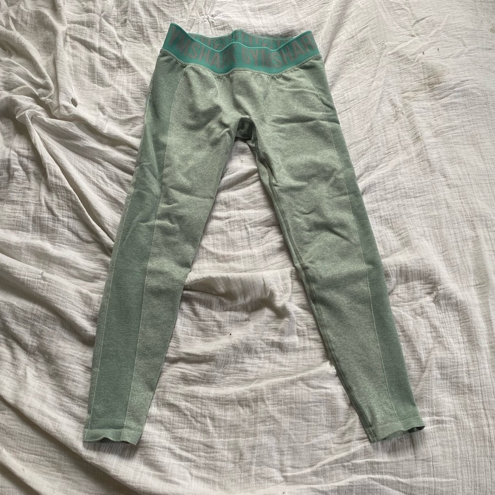 Women’s Gymshark Leggings Size Medium